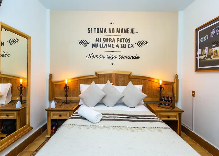 Mala Vecindad Beer Hotel