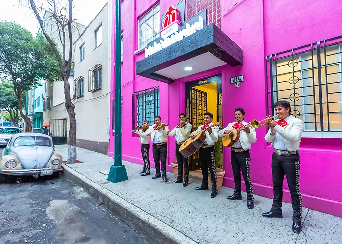 Mala Vecindad Beer Hotel